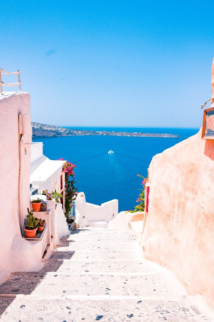 Hidden Gems of the Amalfi Coast: Beyond the Crowds