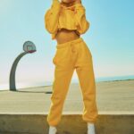 How to Build a Minimalist Capsule Wardrobe for Spring